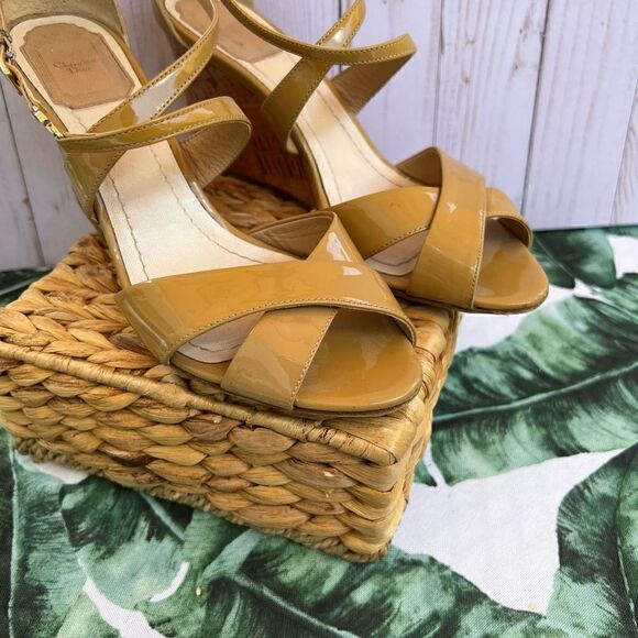 CHRISTIAN DIOR Buff Patent Leather Wedge Sandal - Picture 16 of 16